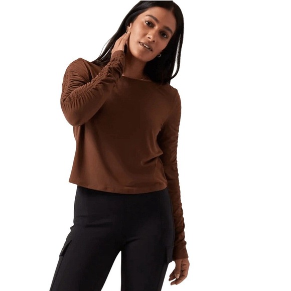 Athleta Tops - Athleta Ruched Long Sleeve Top Womens XL Brown Mahogany Crew‎ Neck Cropped